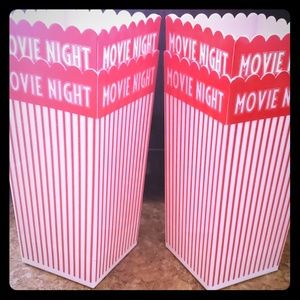 Popcorn containers